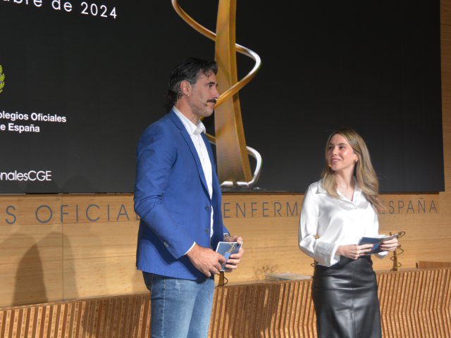 09David Amor y Esther Gómez (Mi enfermera favorita)